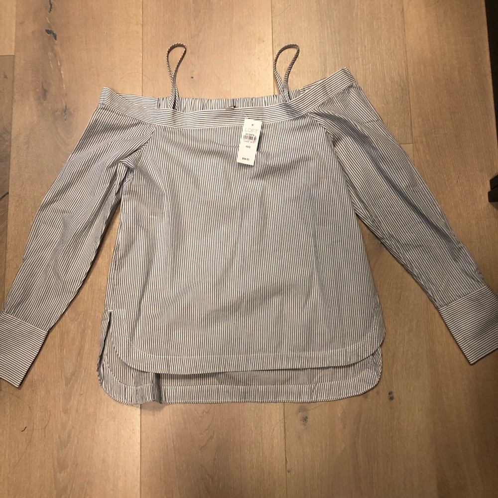 NWT Loft striped cold shoulder shirt